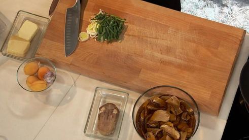 жюльен из языка с абрикосовым чатни