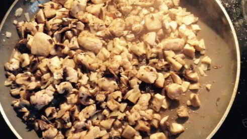 жюльен в грибных шляпках